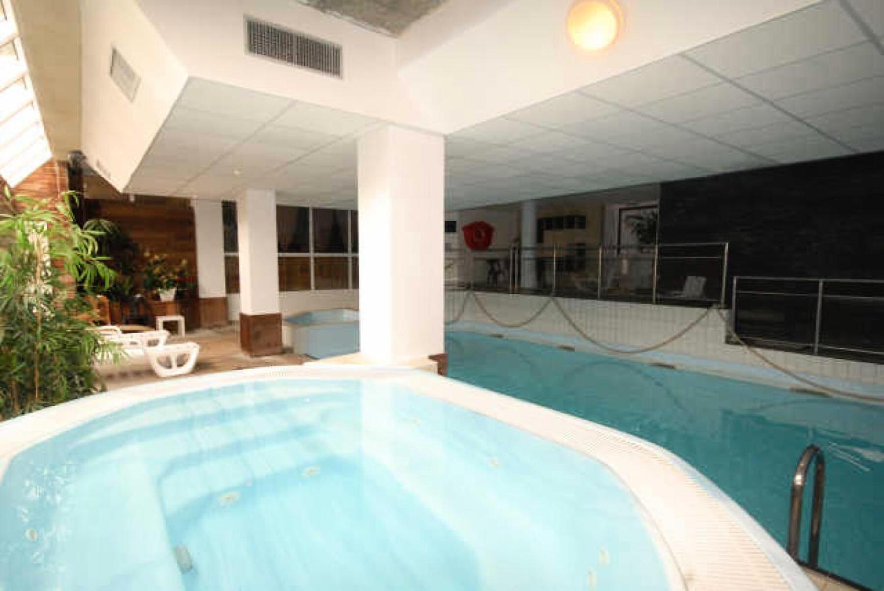 Le Chalet - Piscine 21 - Studio Pour 7 Personnes Mae-8774 Gourette Buitenkant foto